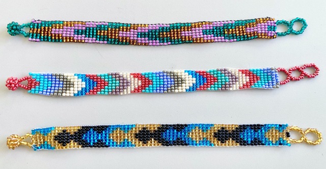 Half inch bead bracelet multicolor 